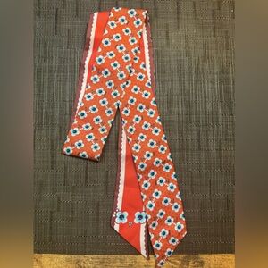 AMAZING EUC Fendi Monster Eyes Silk Twilly Scarf Wrap! Red, White, Light Blue